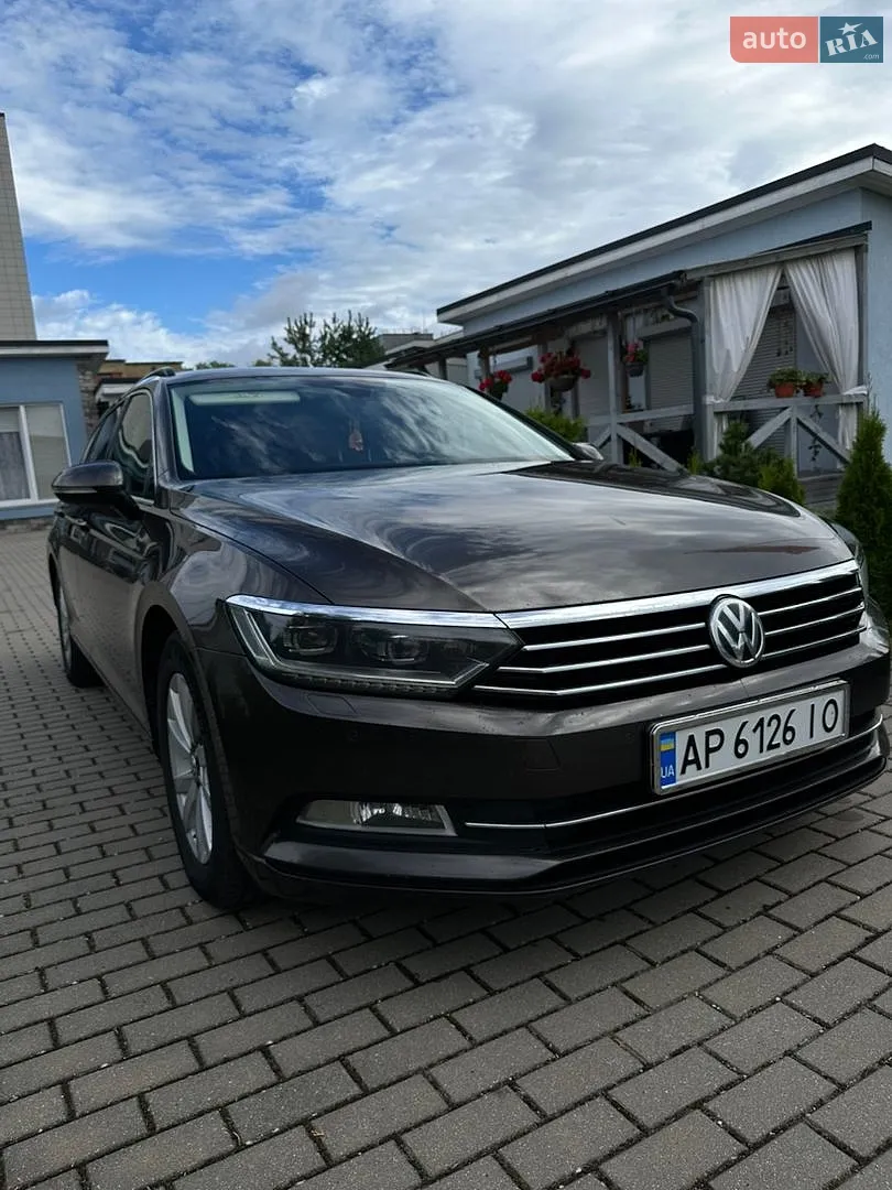 2015 Volkswagen Passat - мініатюра 2