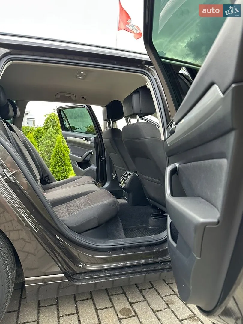 2015 Volkswagen Passat - мініатюра 15