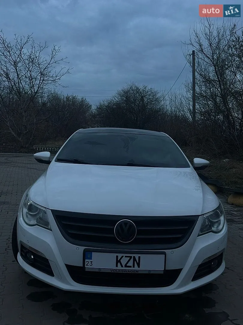 2010 Volkswagen Passat - мініатюра 7