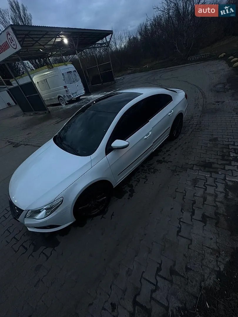 2010 Volkswagen Passat - мініатюра 14