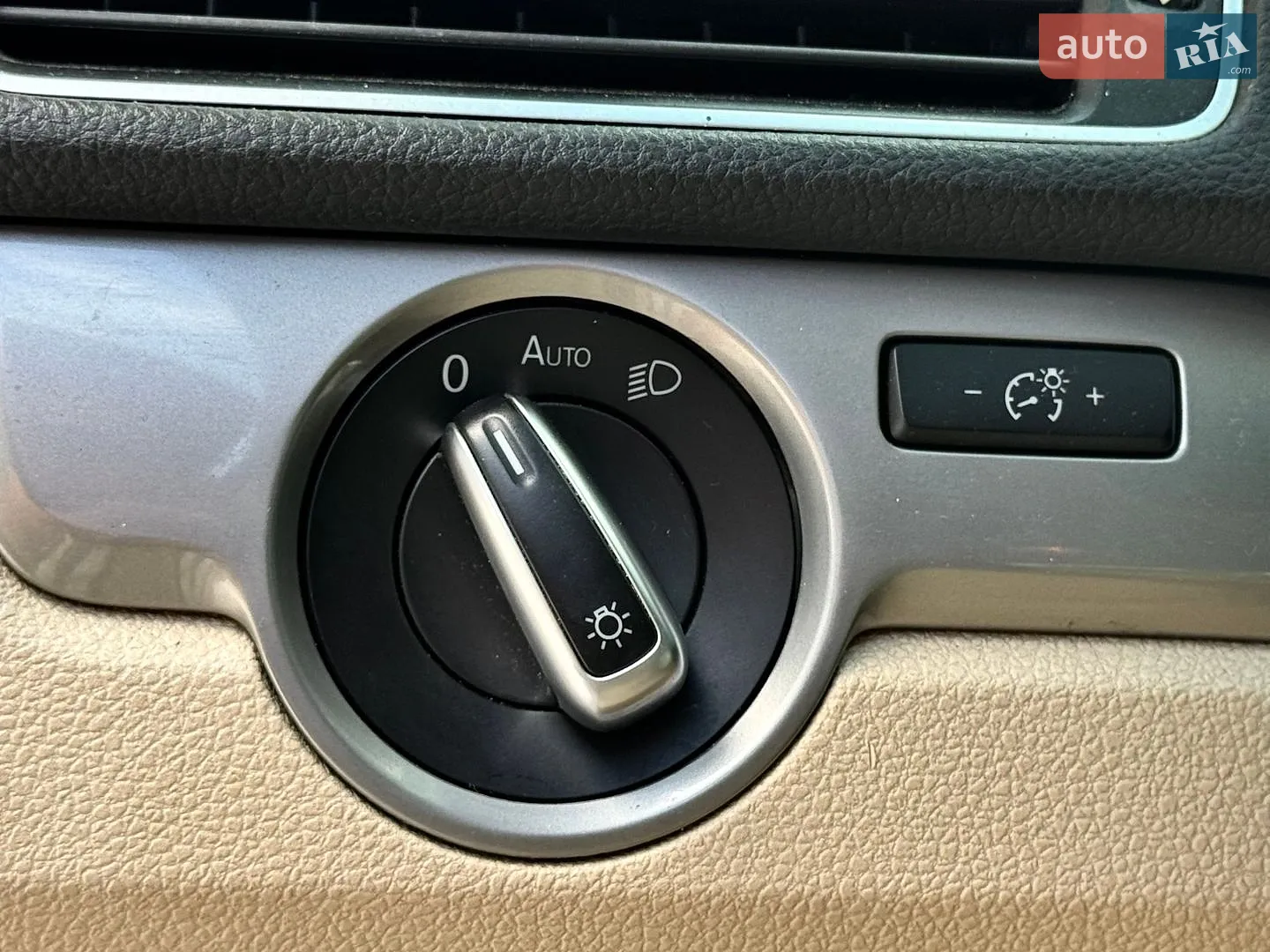 2013 Volkswagen Passat - мініатюра 16