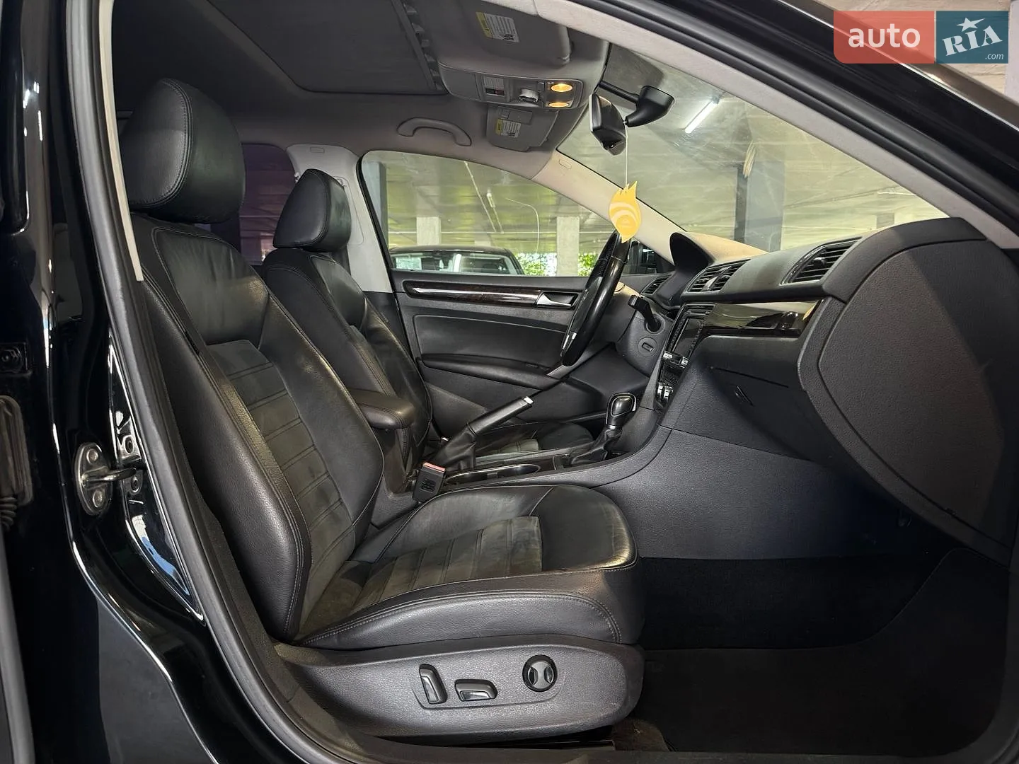 2014 Volkswagen Passat - мініатюра 12