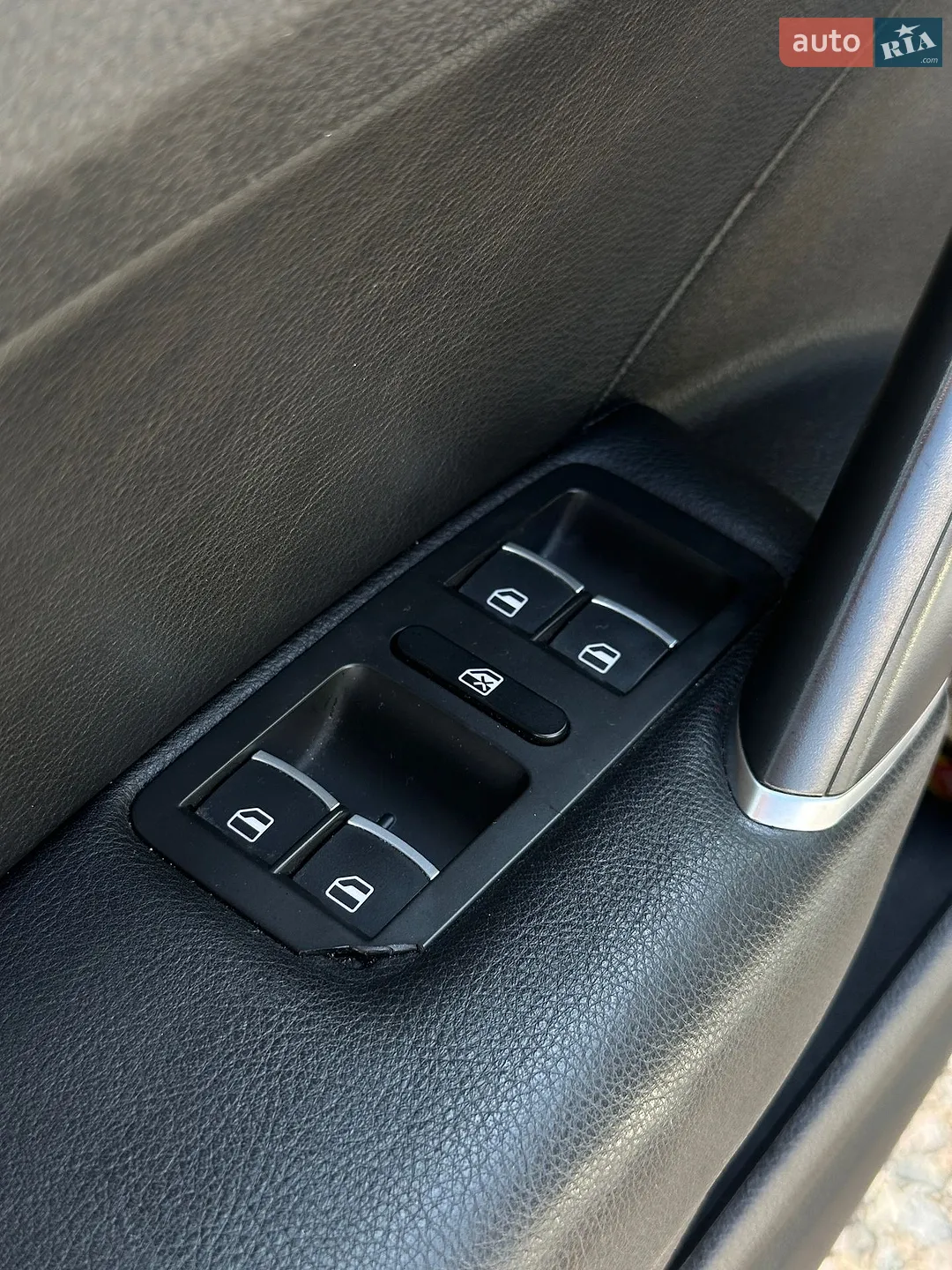 2016 Volkswagen Passat - мініатюра 32