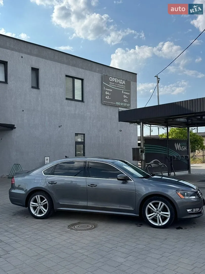2013 Volkswagen Passat - мініатюра 3