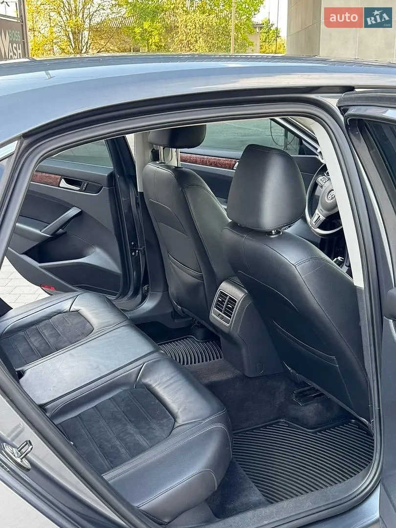 2013 Volkswagen Passat - мініатюра 19