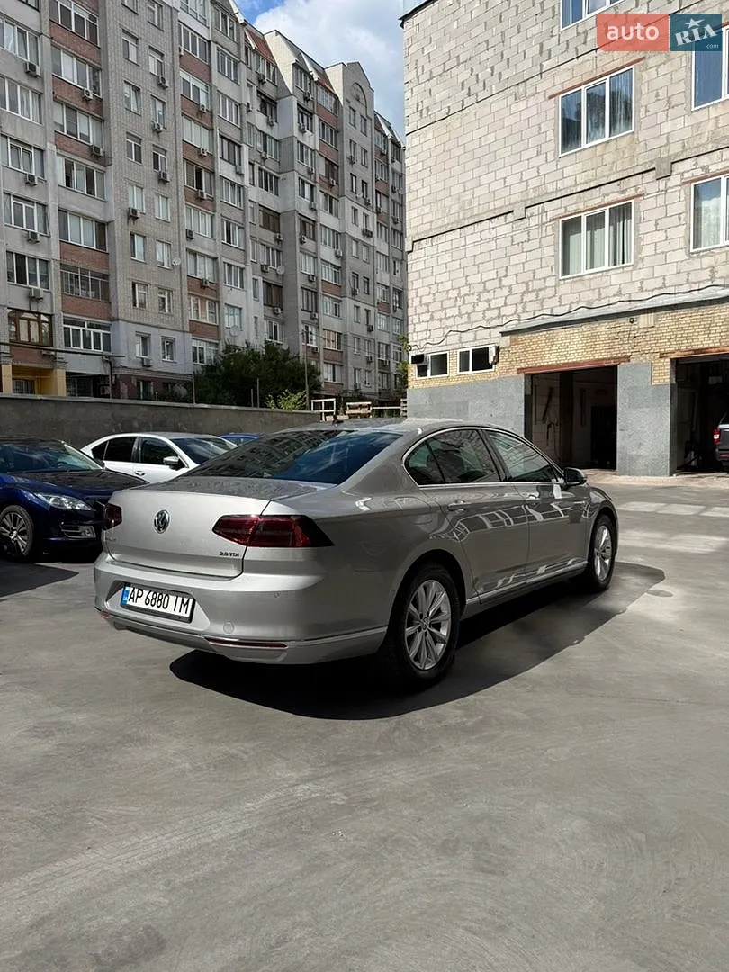 2016 Volkswagen Passat - мініатюра 5