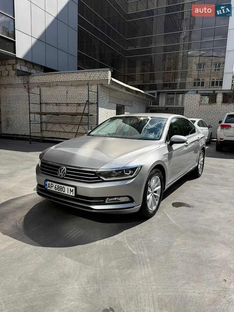 2016 Volkswagen Passat - фото 1