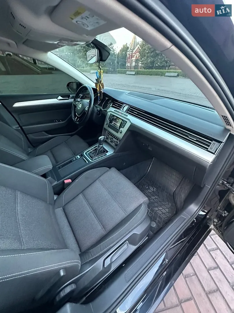 2015 Volkswagen Passat - мініатюра 22