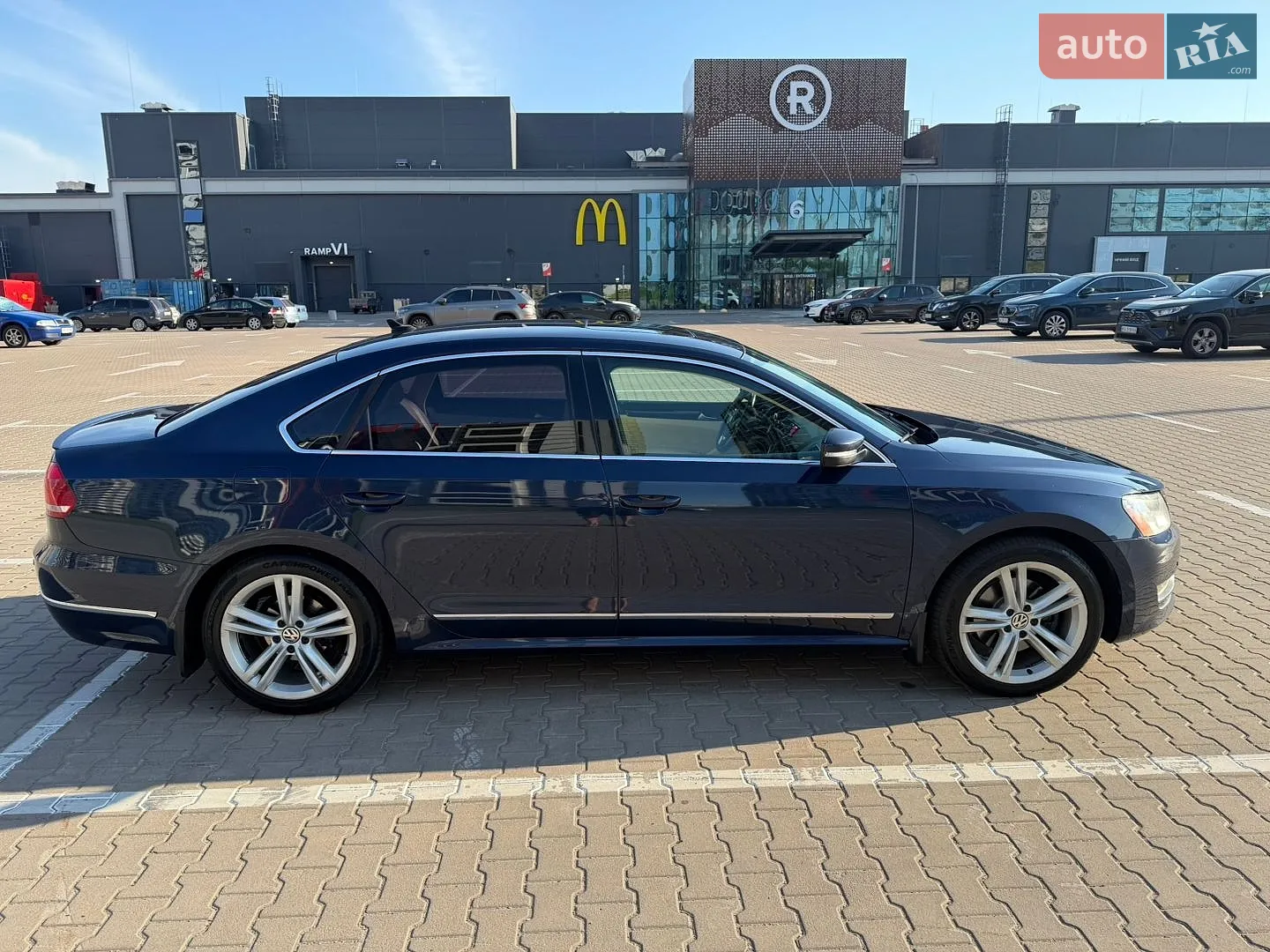 2013 Volkswagen Passat - мініатюра 4
