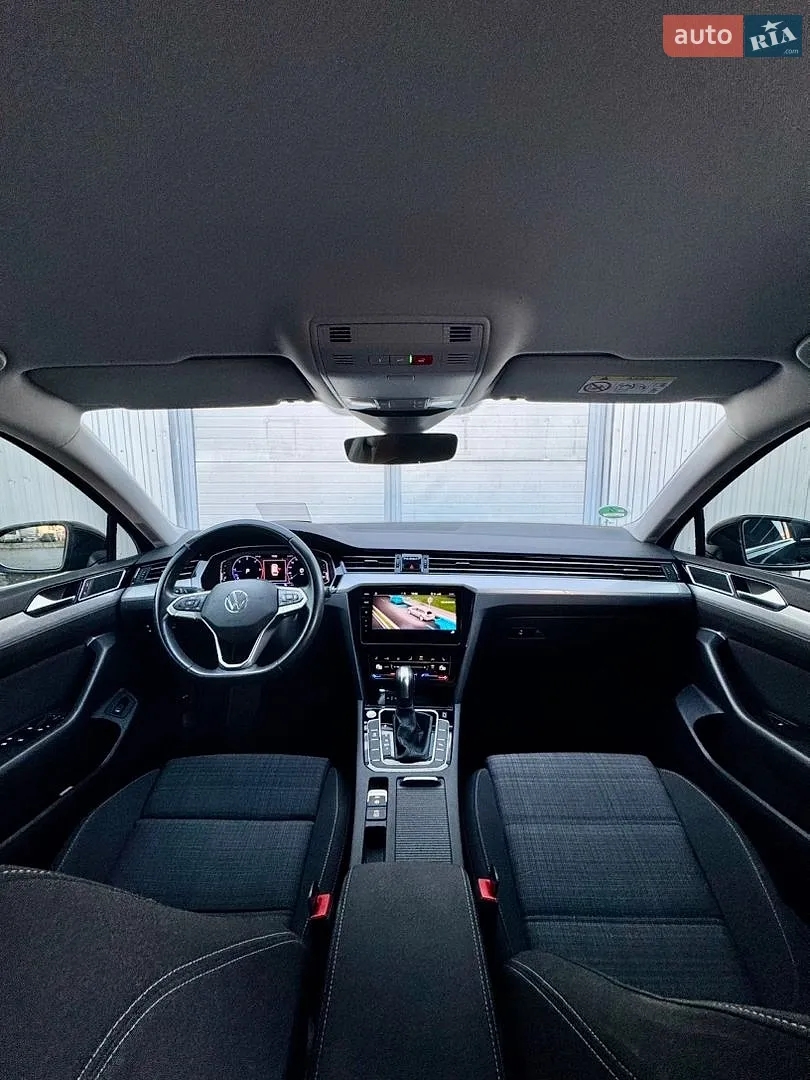 2021 Volkswagen Passat - мініатюра 17