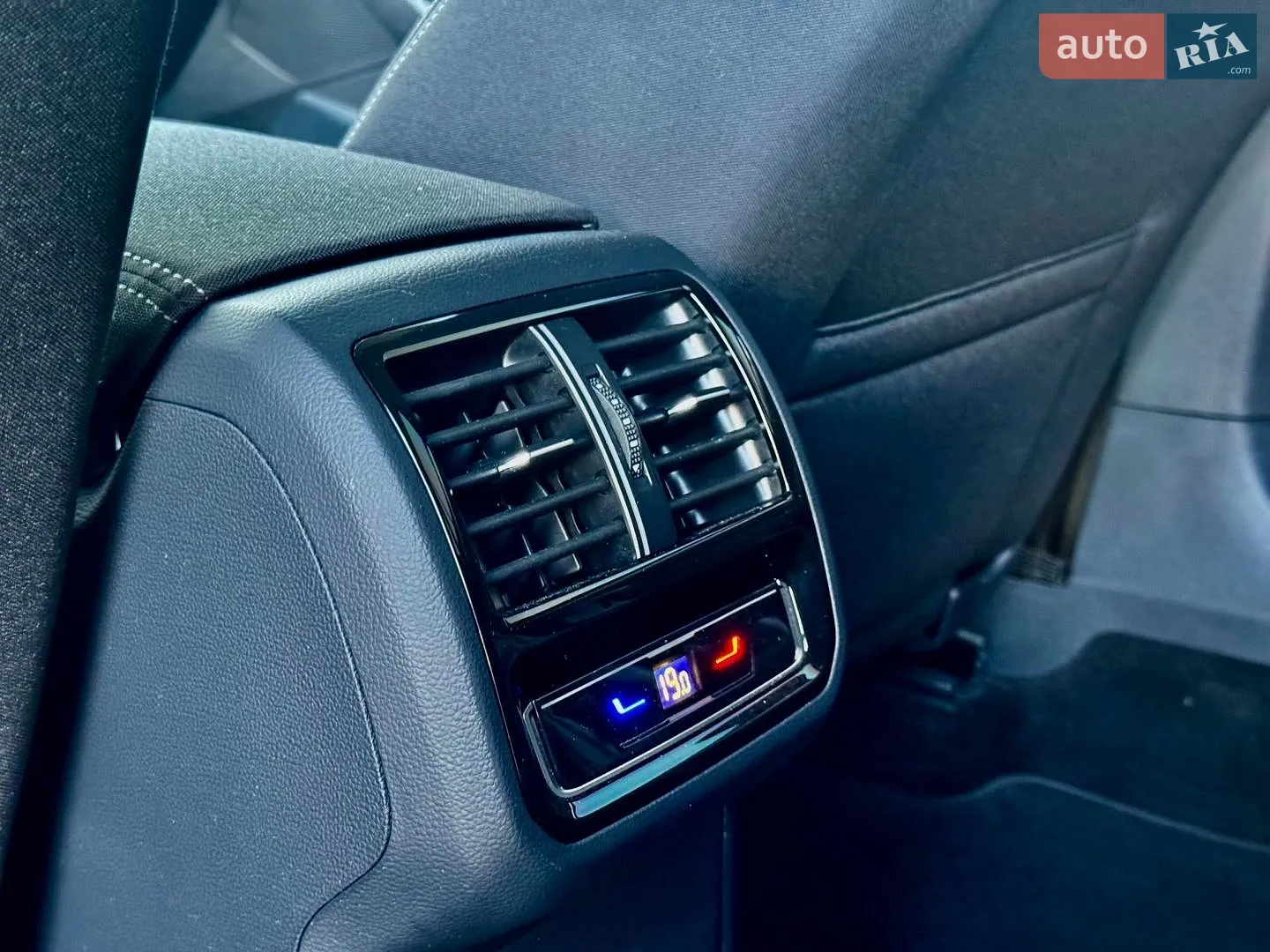 2021 Volkswagen Passat - мініатюра 19