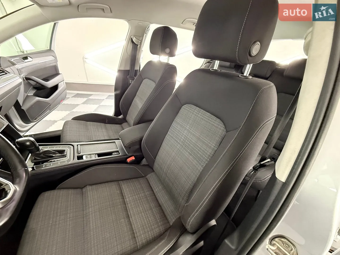 2020 Volkswagen Passat - мініатюра 29