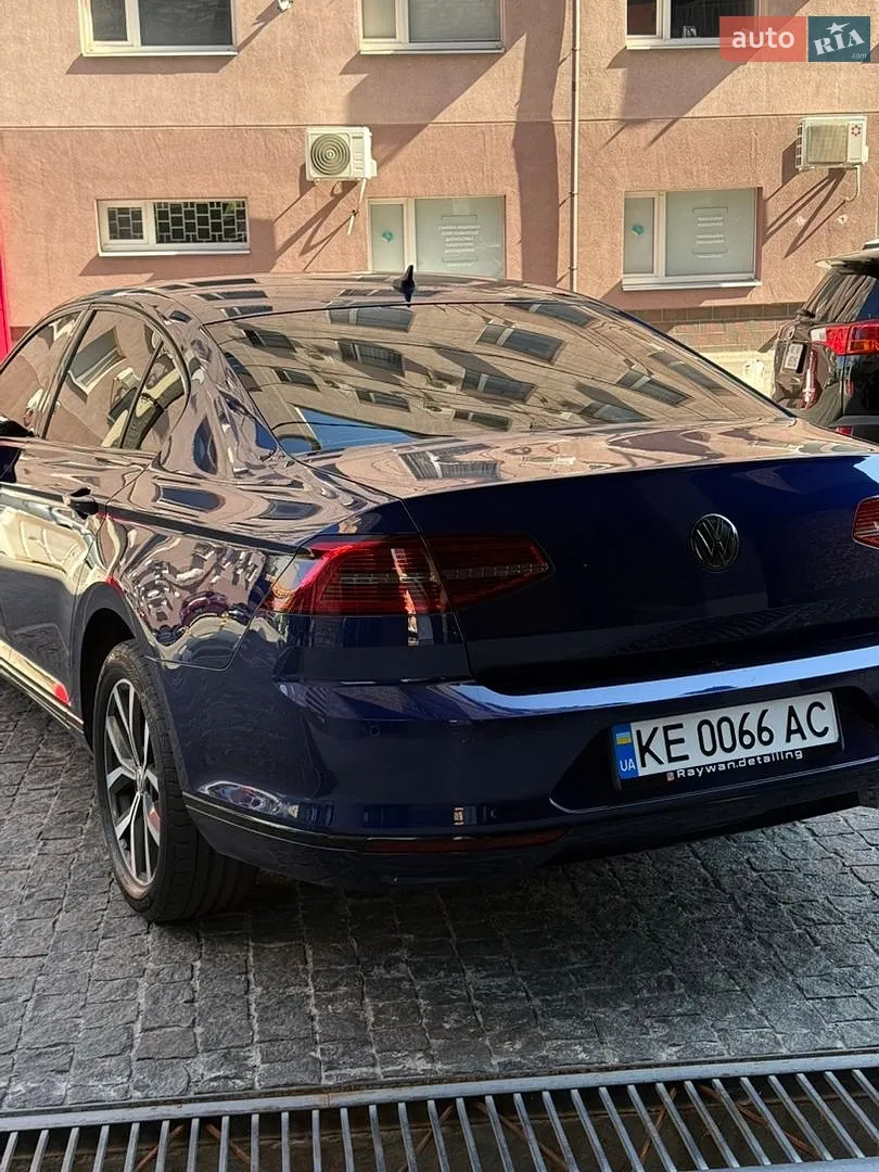 2018 Volkswagen Passat - мініатюра 5