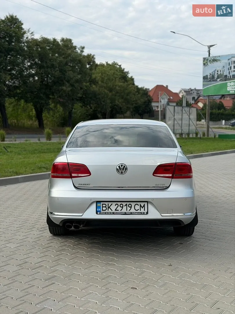 2011 Volkswagen Passat - мініатюра 13