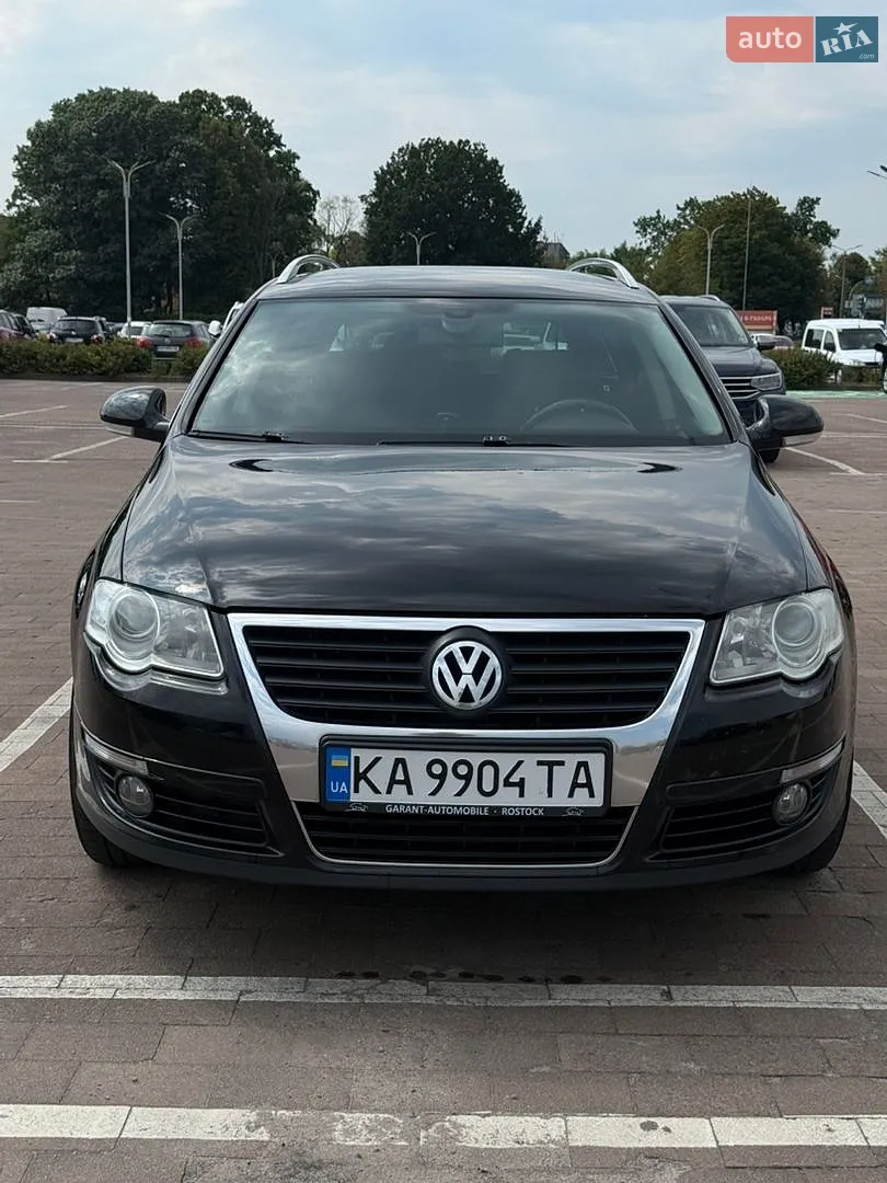 2010 Volkswagen Passat - мініатюра 2