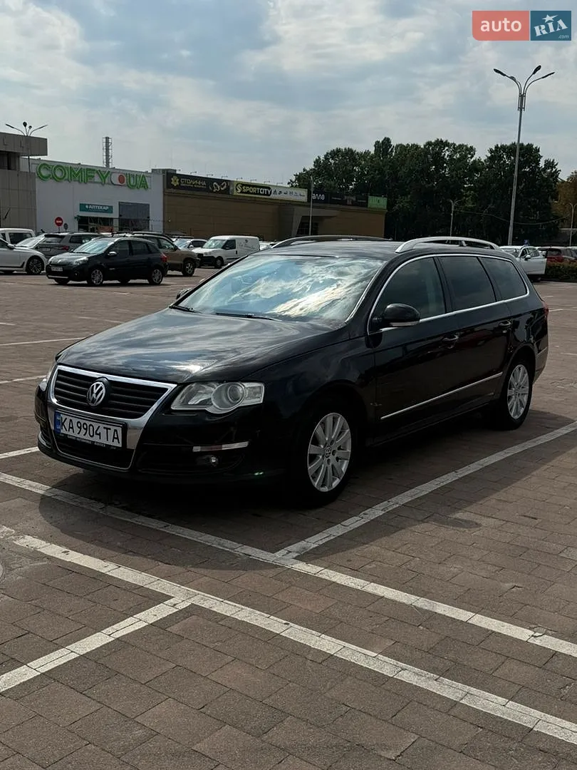 2010 Volkswagen Passat - мініатюра 3