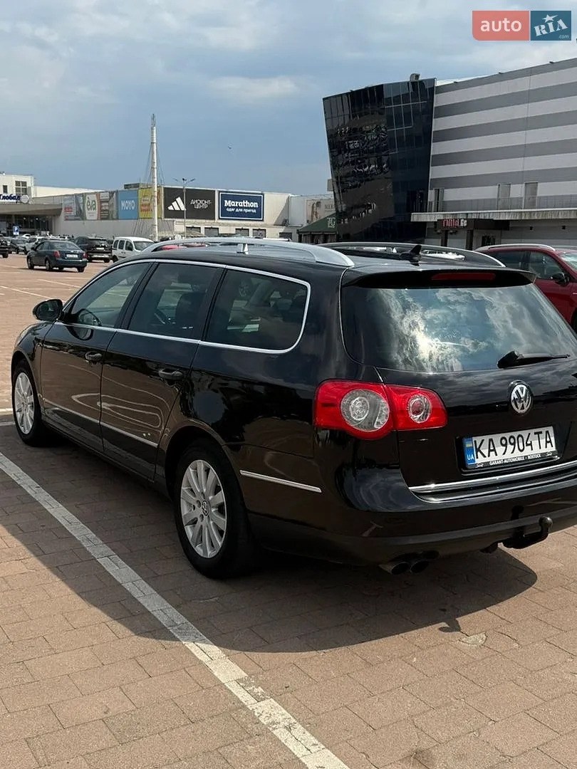 2010 Volkswagen Passat - мініатюра 4
