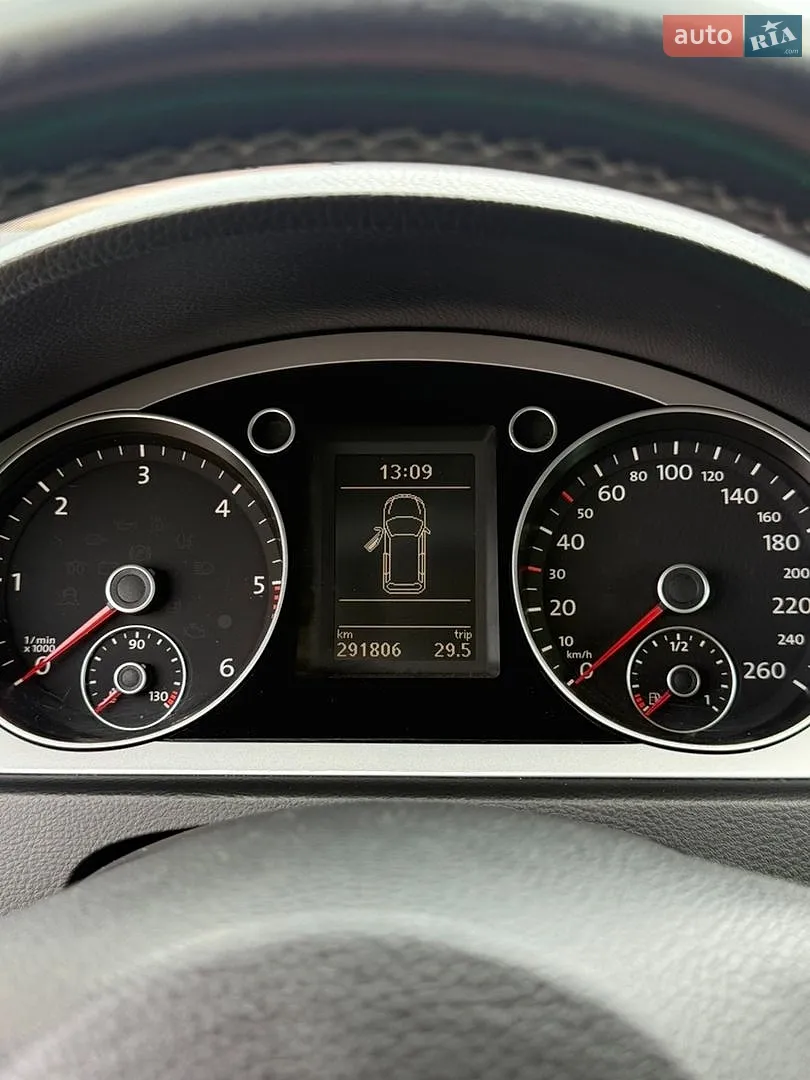 2010 Volkswagen Passat - мініатюра 11