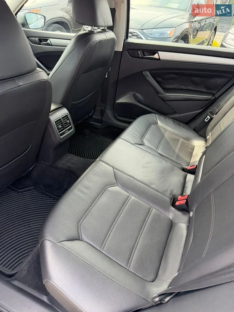 2014 Volkswagen Passat - мініатюра 25