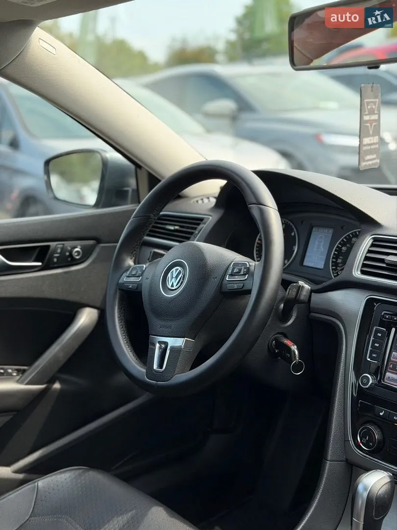 2014 Volkswagen Passat - мініатюра 36