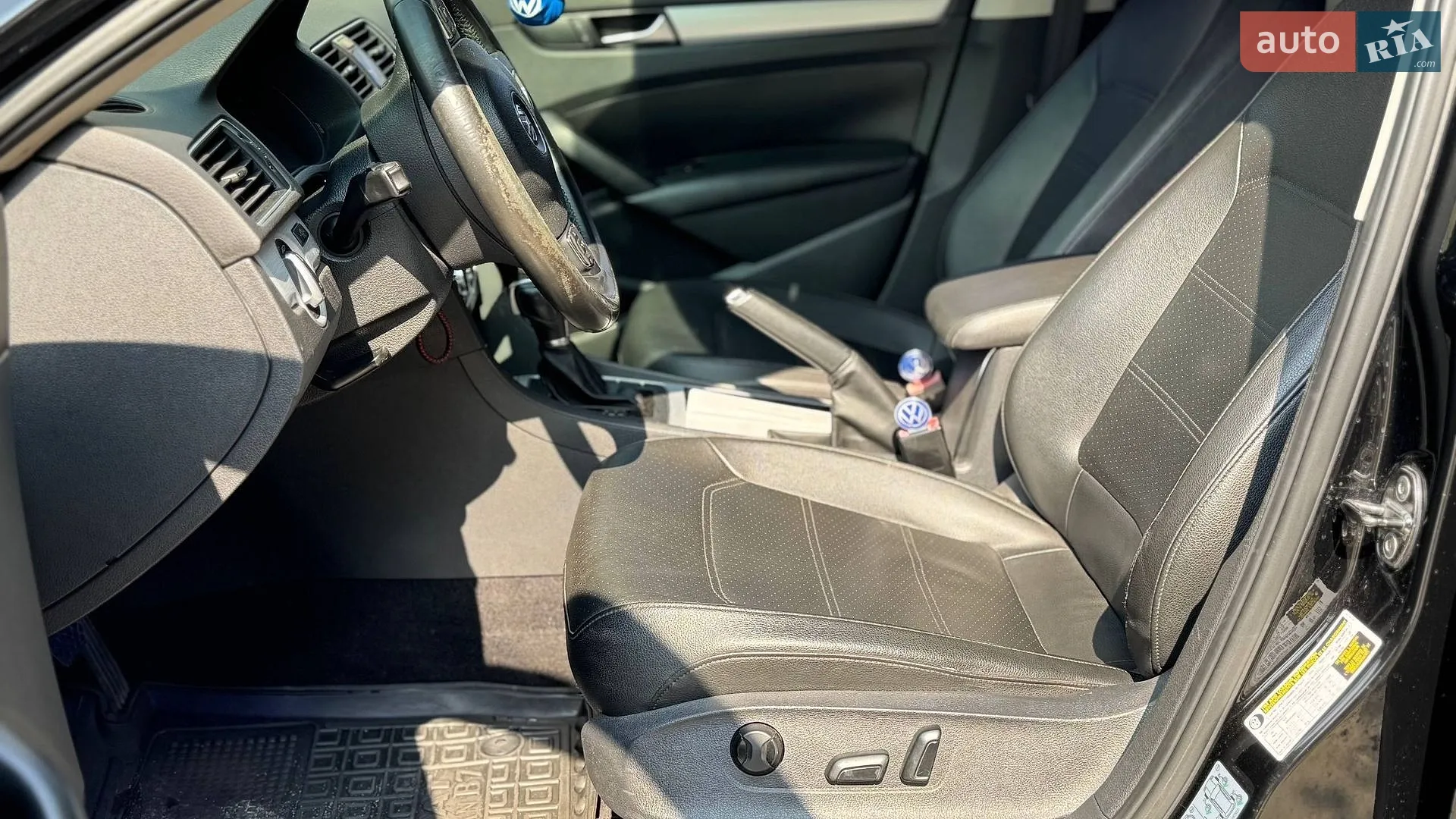 2012 Volkswagen Passat - мініатюра 24