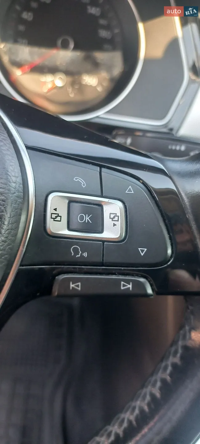 2015 Volkswagen Passat - мініатюра 35