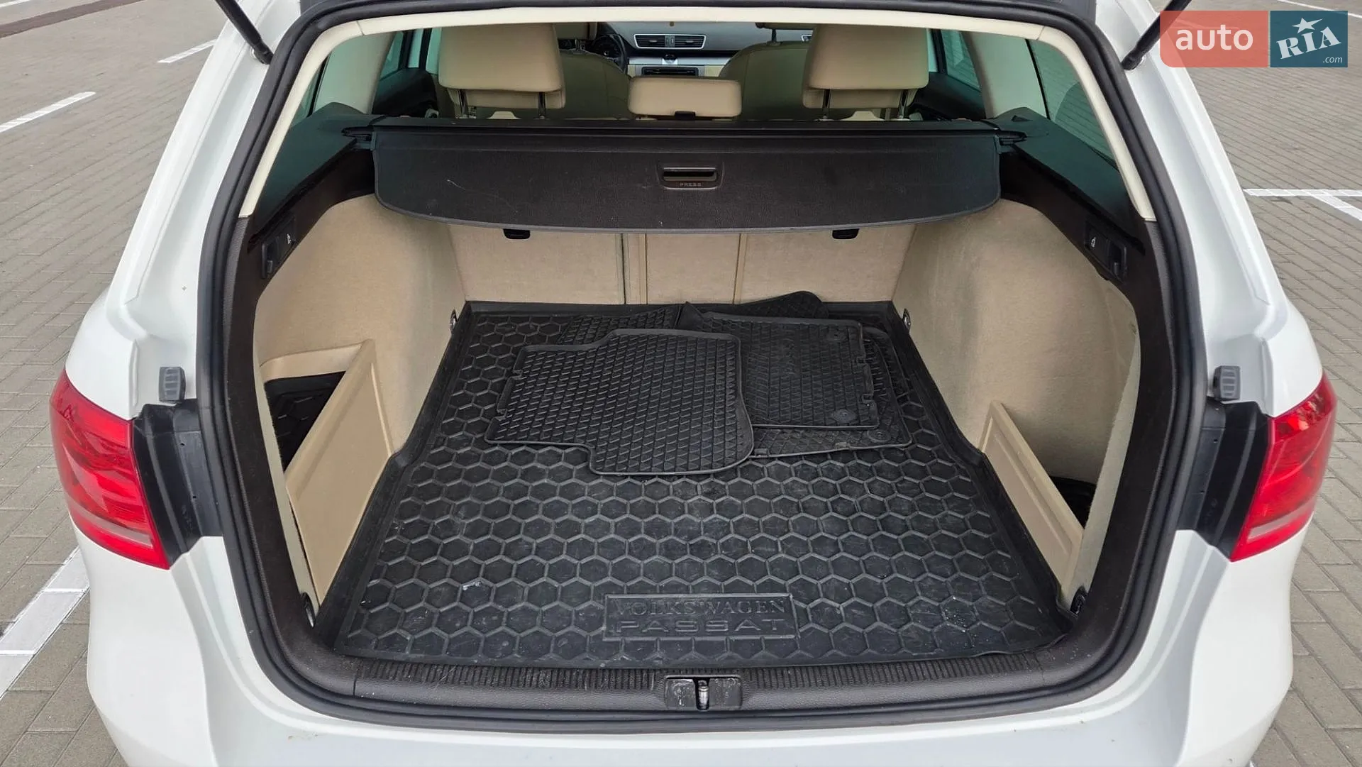 2013 Volkswagen Passat - мініатюра 18