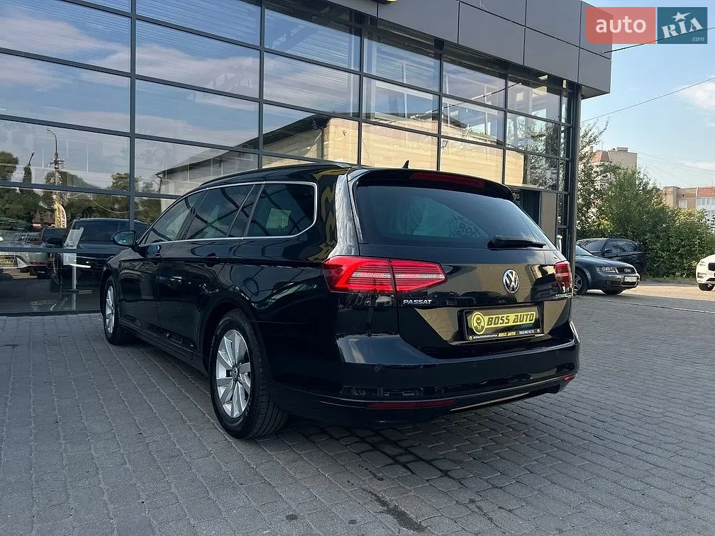 2016 Volkswagen Passat - мініатюра 5
