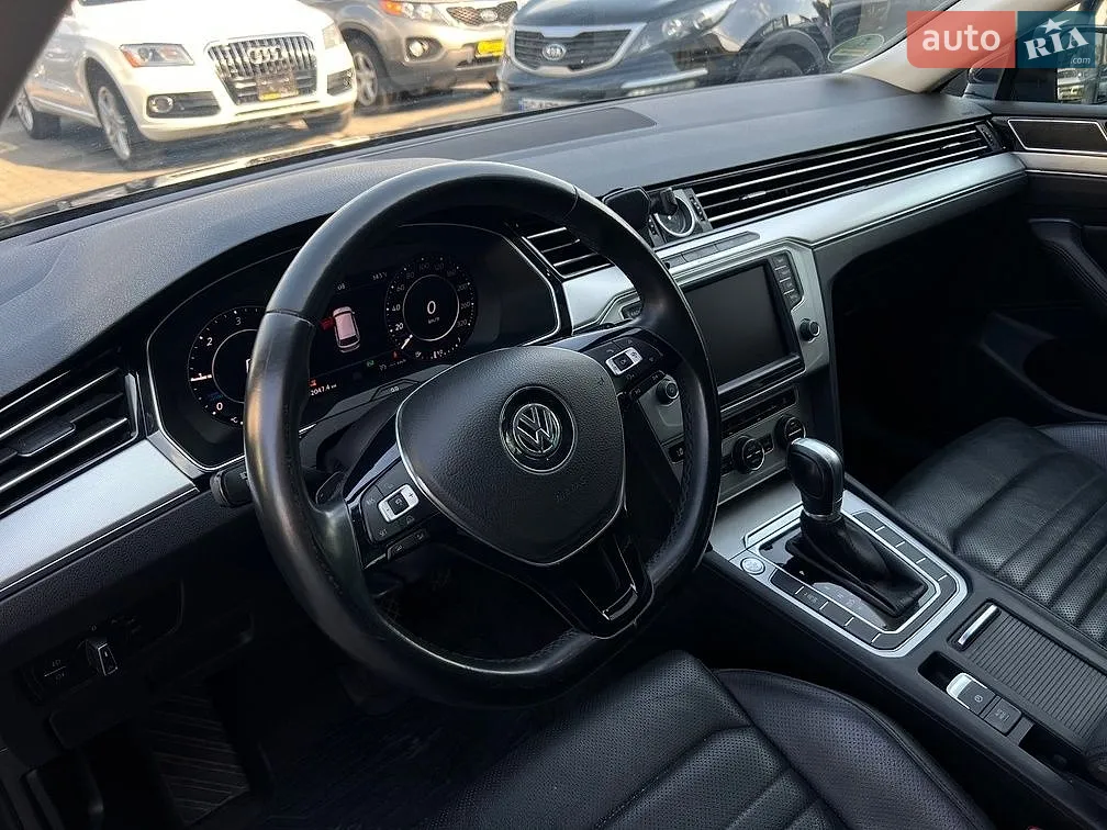 2016 Volkswagen Passat - мініатюра 12