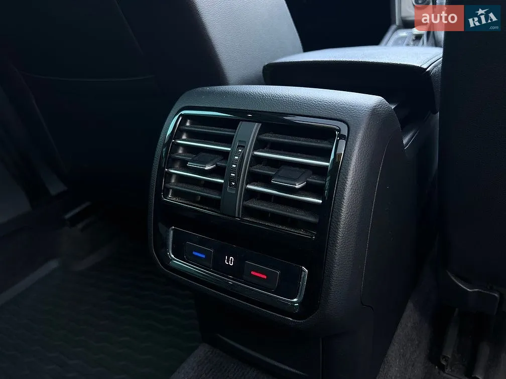 2016 Volkswagen Passat - мініатюра 27