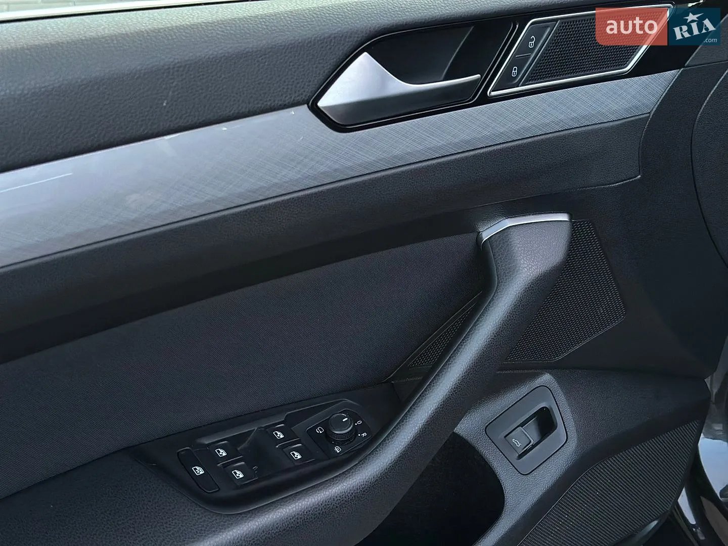 2021 Volkswagen Passat - мініатюра 36