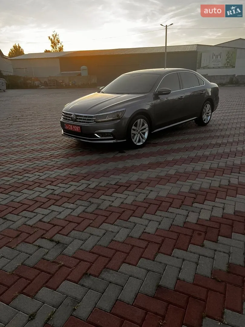 2018 Volkswagen Passat - мініатюра 19