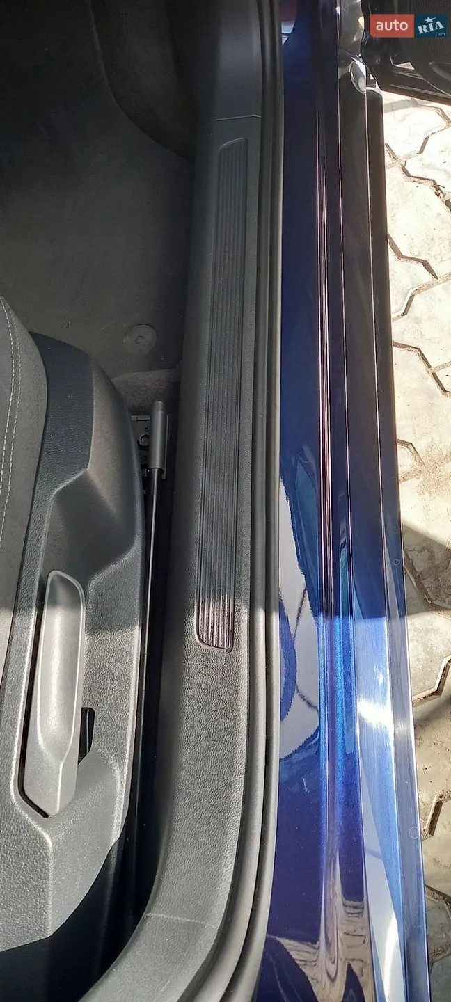 2017 Volkswagen Passat - мініатюра 4