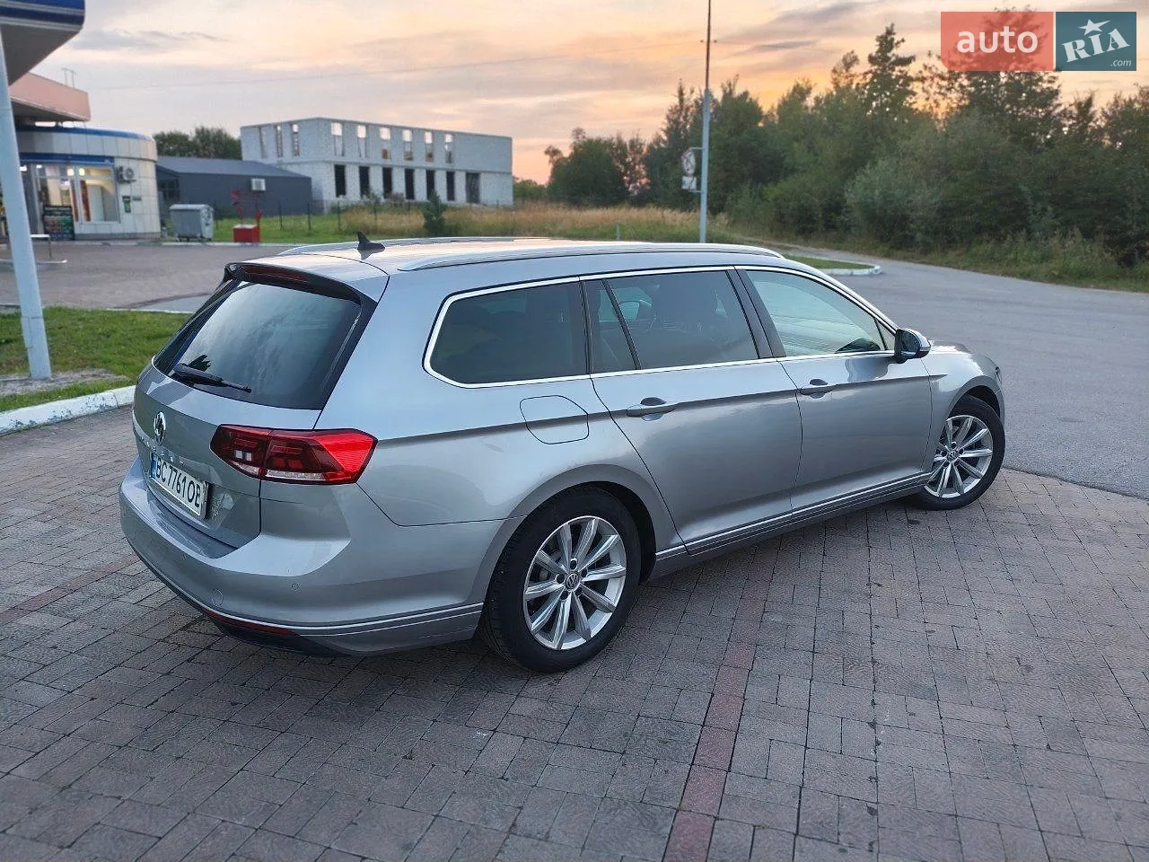 2019 Volkswagen Passat - мініатюра 3