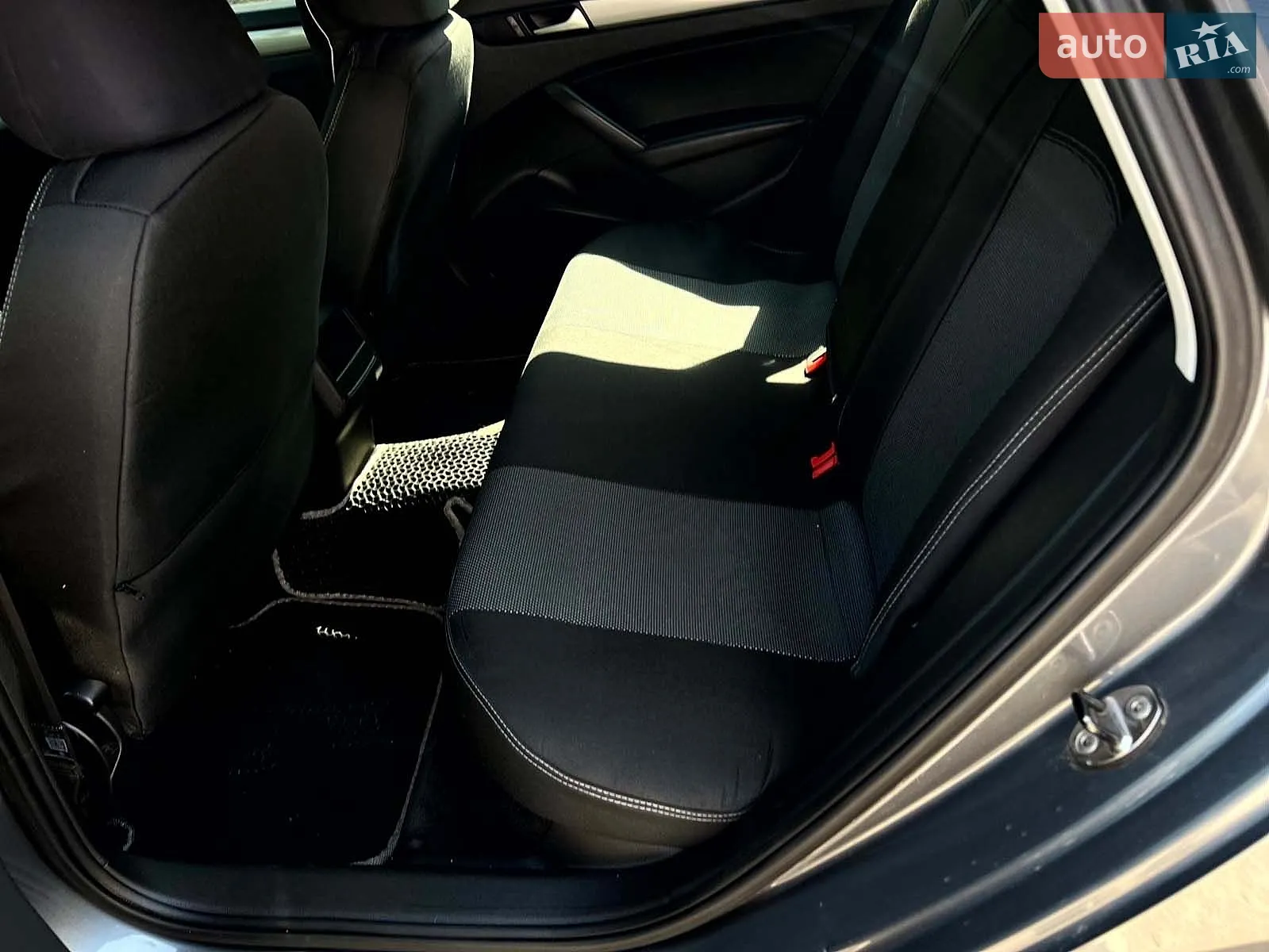 2014 Volkswagen Passat - мініатюра 22