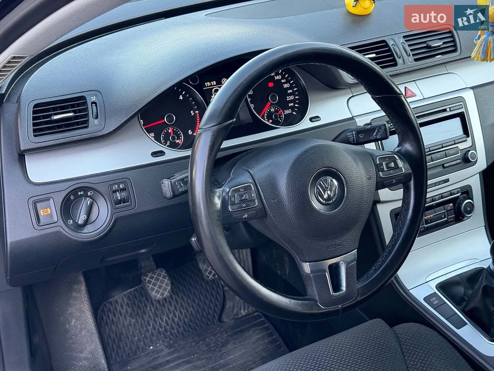 2010 Volkswagen Passat - мініатюра 13
