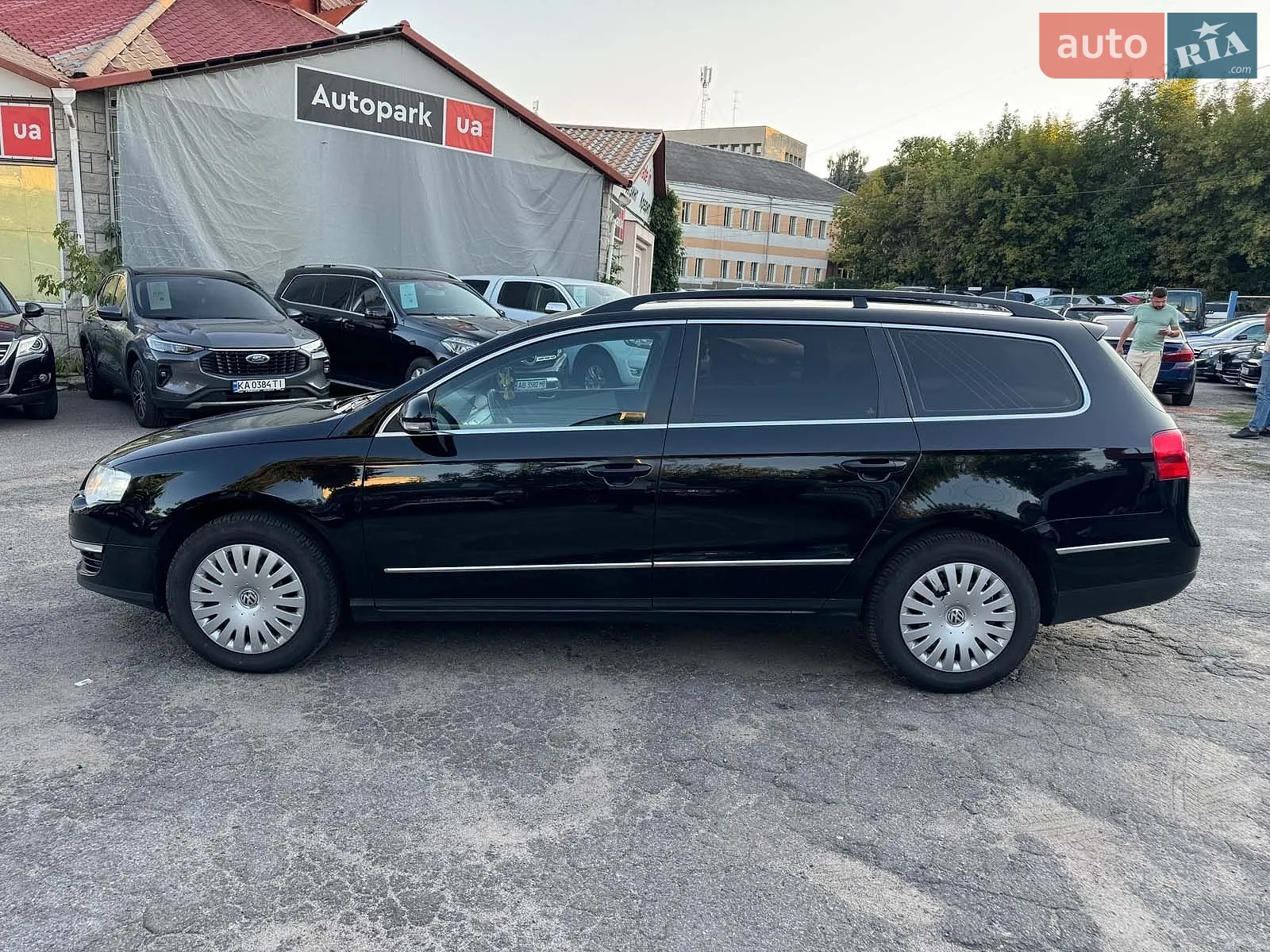 2010 Volkswagen Passat - мініатюра 9