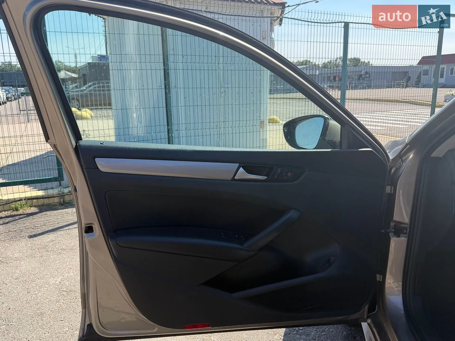 2015 Volkswagen Passat - мініатюра 10