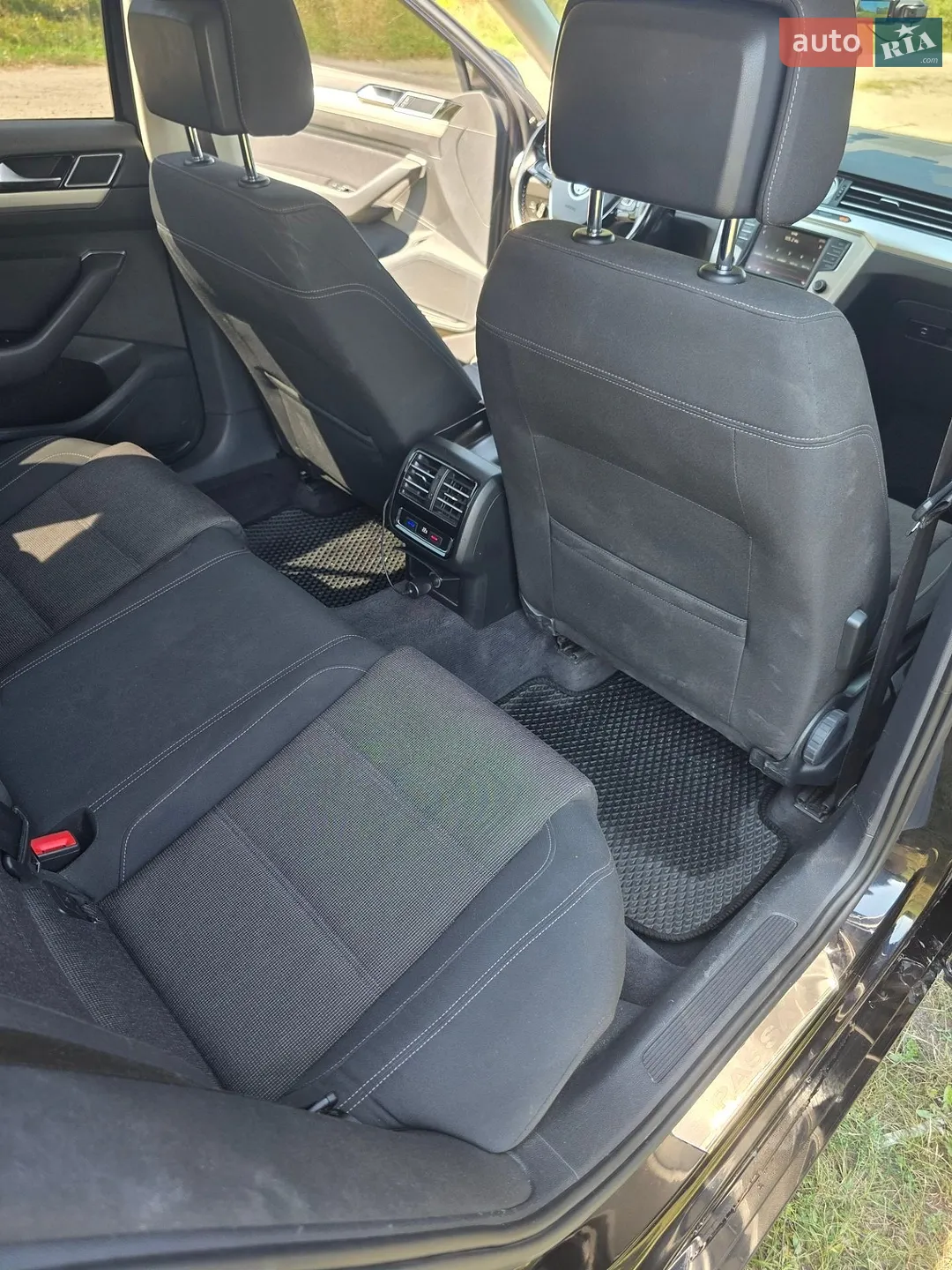 2015 Volkswagen Passat - мініатюра 14
