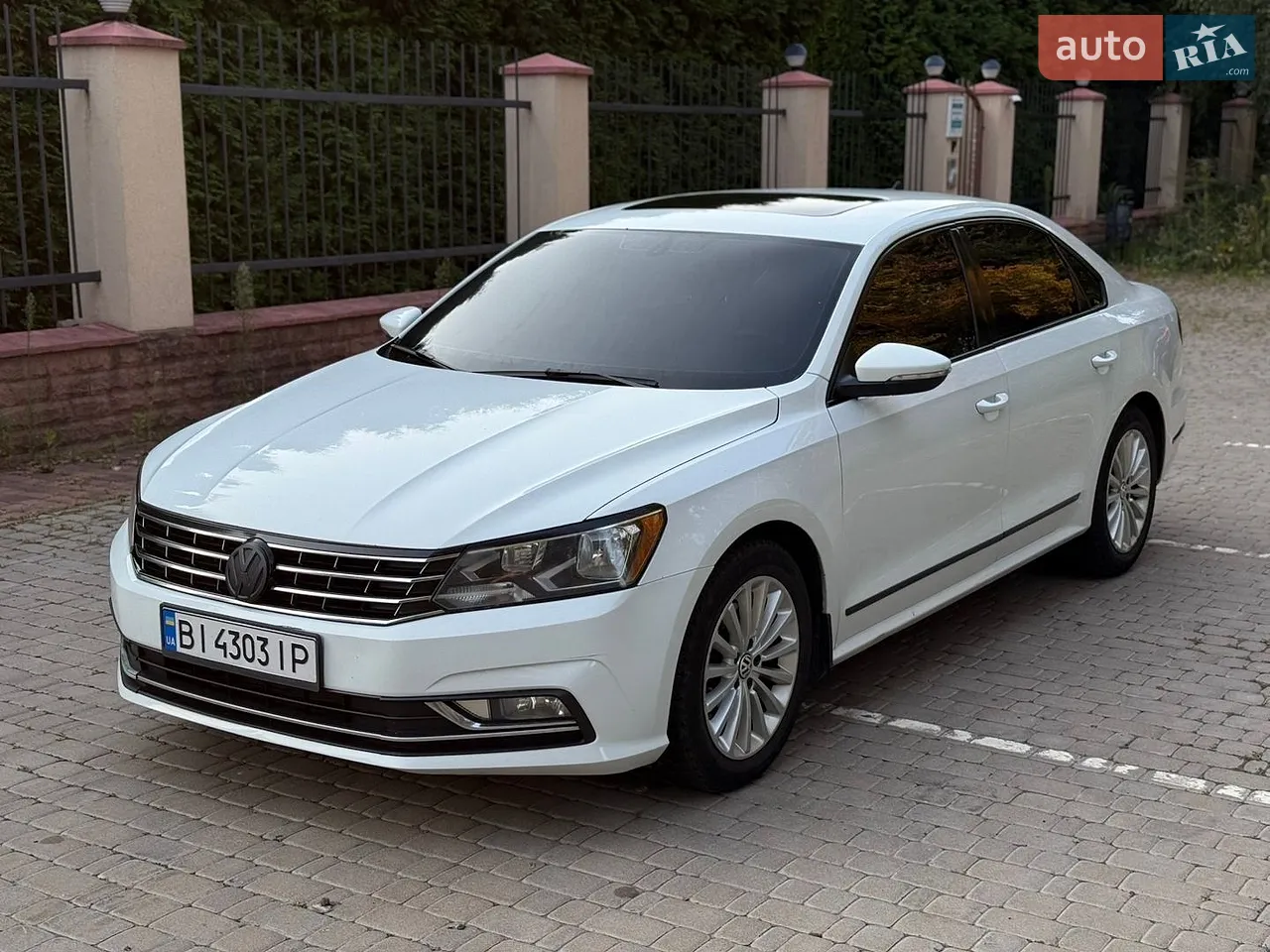 2016 Volkswagen Passat - мініатюра 20
