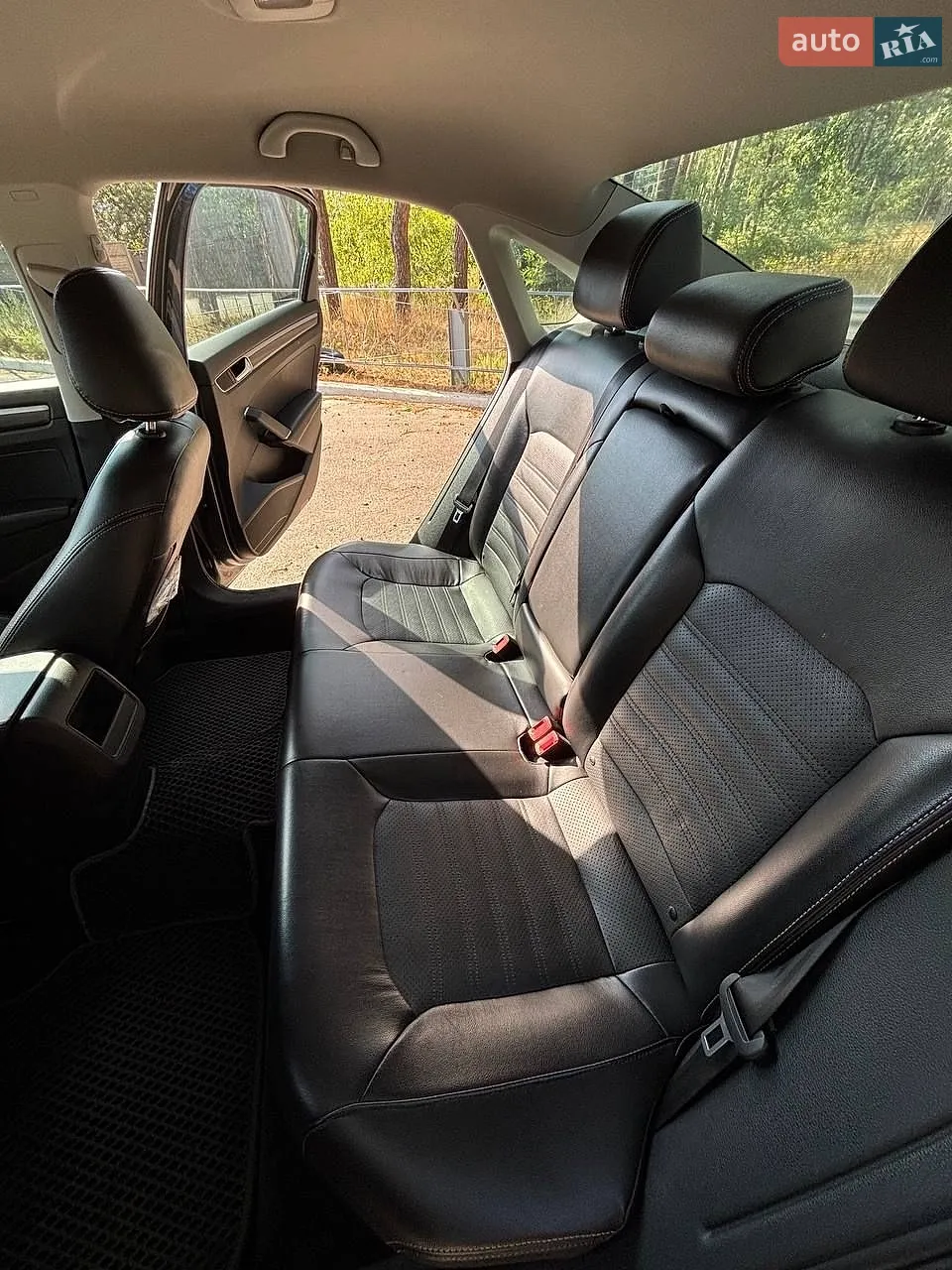 2016 Volkswagen Passat - мініатюра 17