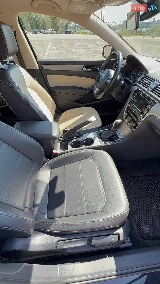 2015 Volkswagen Passat - мініатюра 21