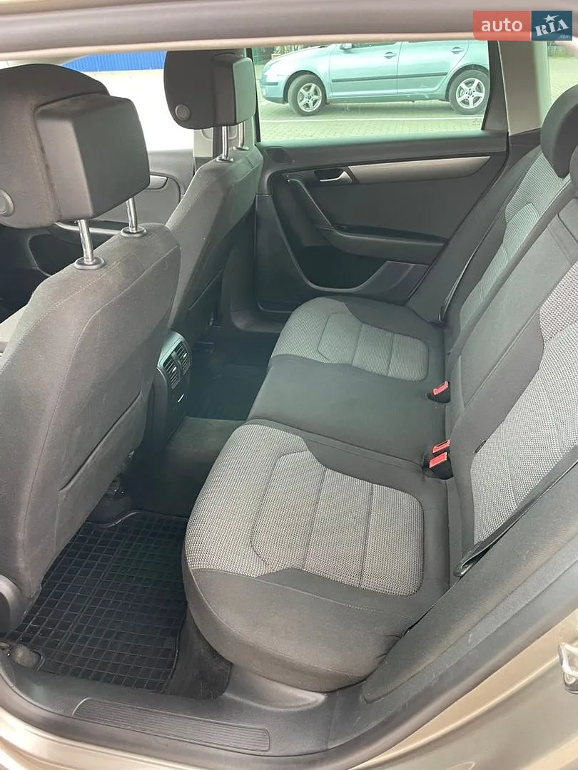 2012 Volkswagen Passat - мініатюра 17
