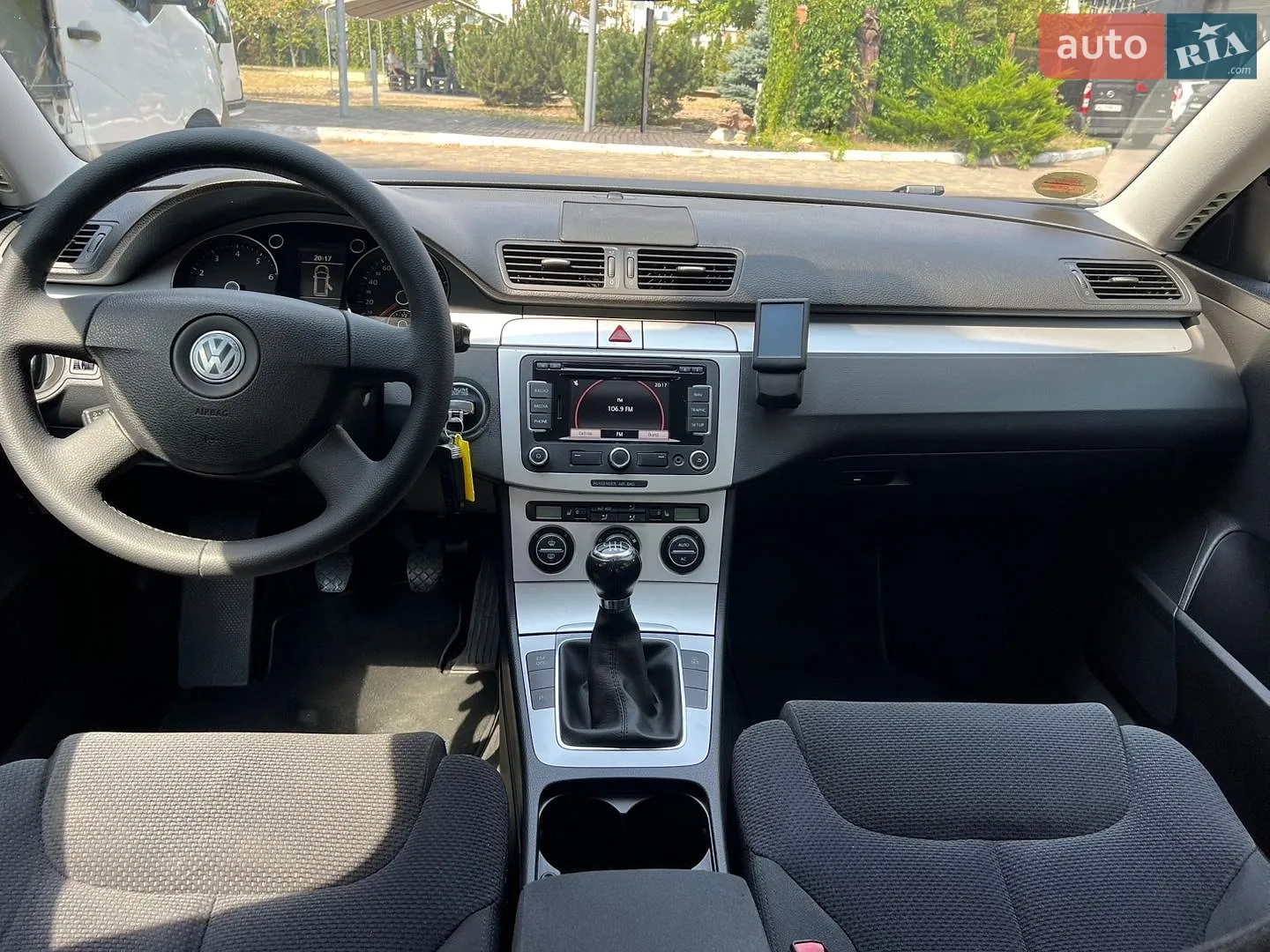 2010 Volkswagen Passat - мініатюра 7