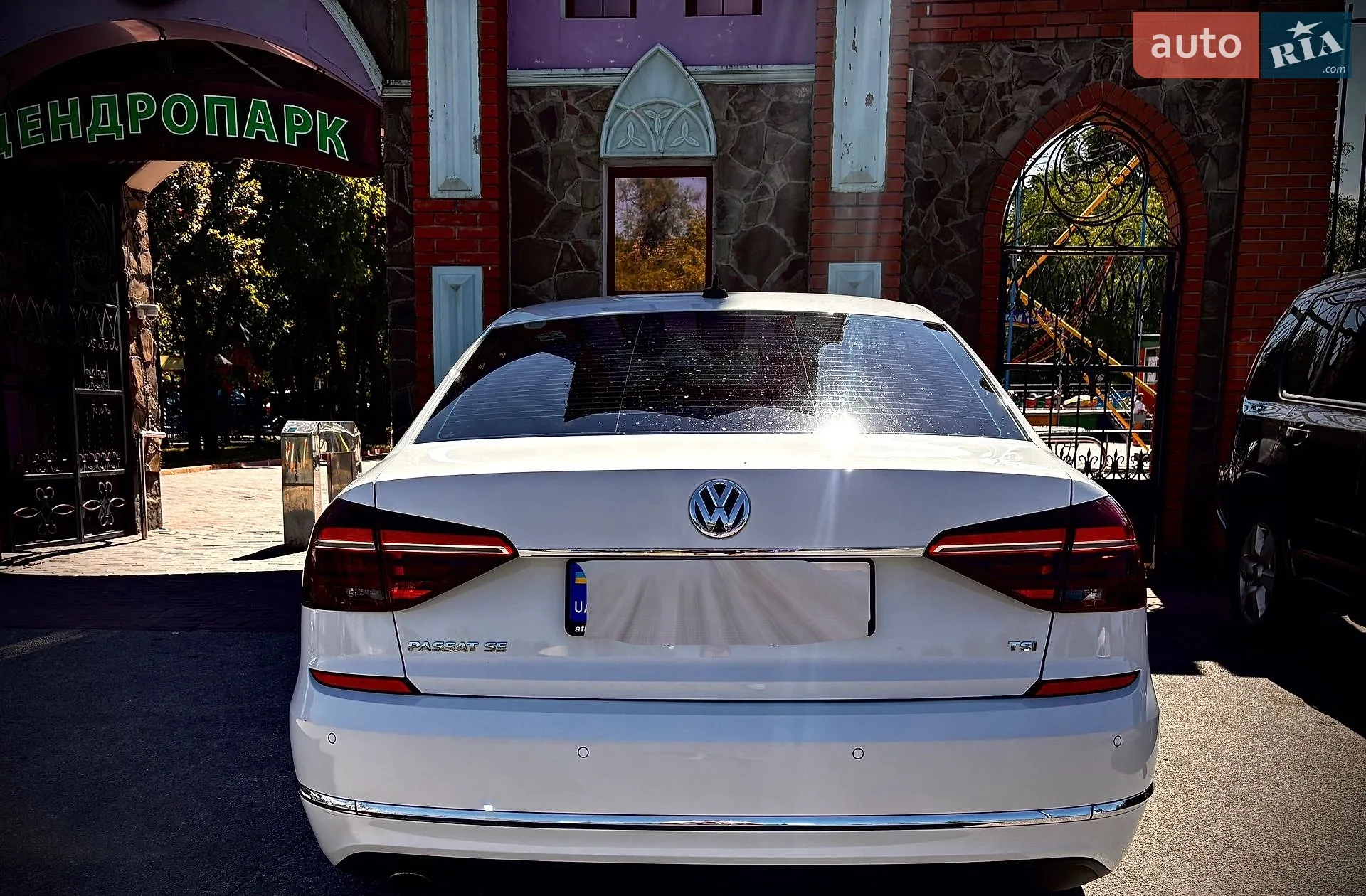 2017 Volkswagen Passat - мініатюра 2
