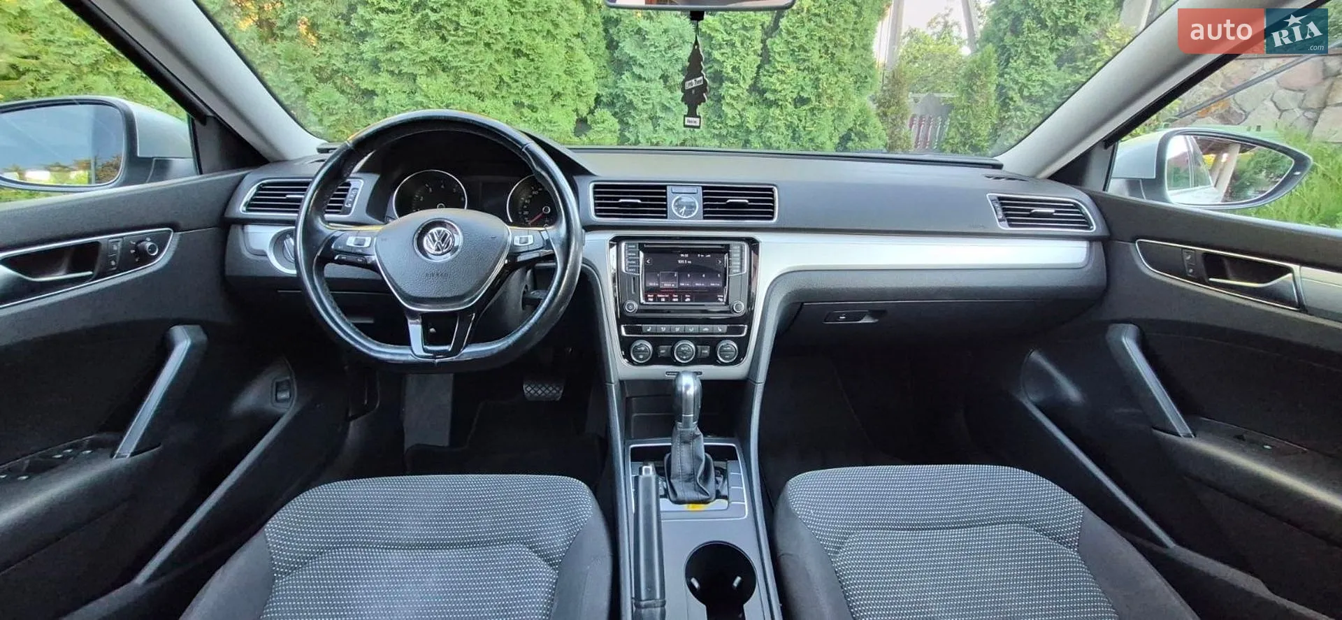 2017 Volkswagen Passat - мініатюра 10