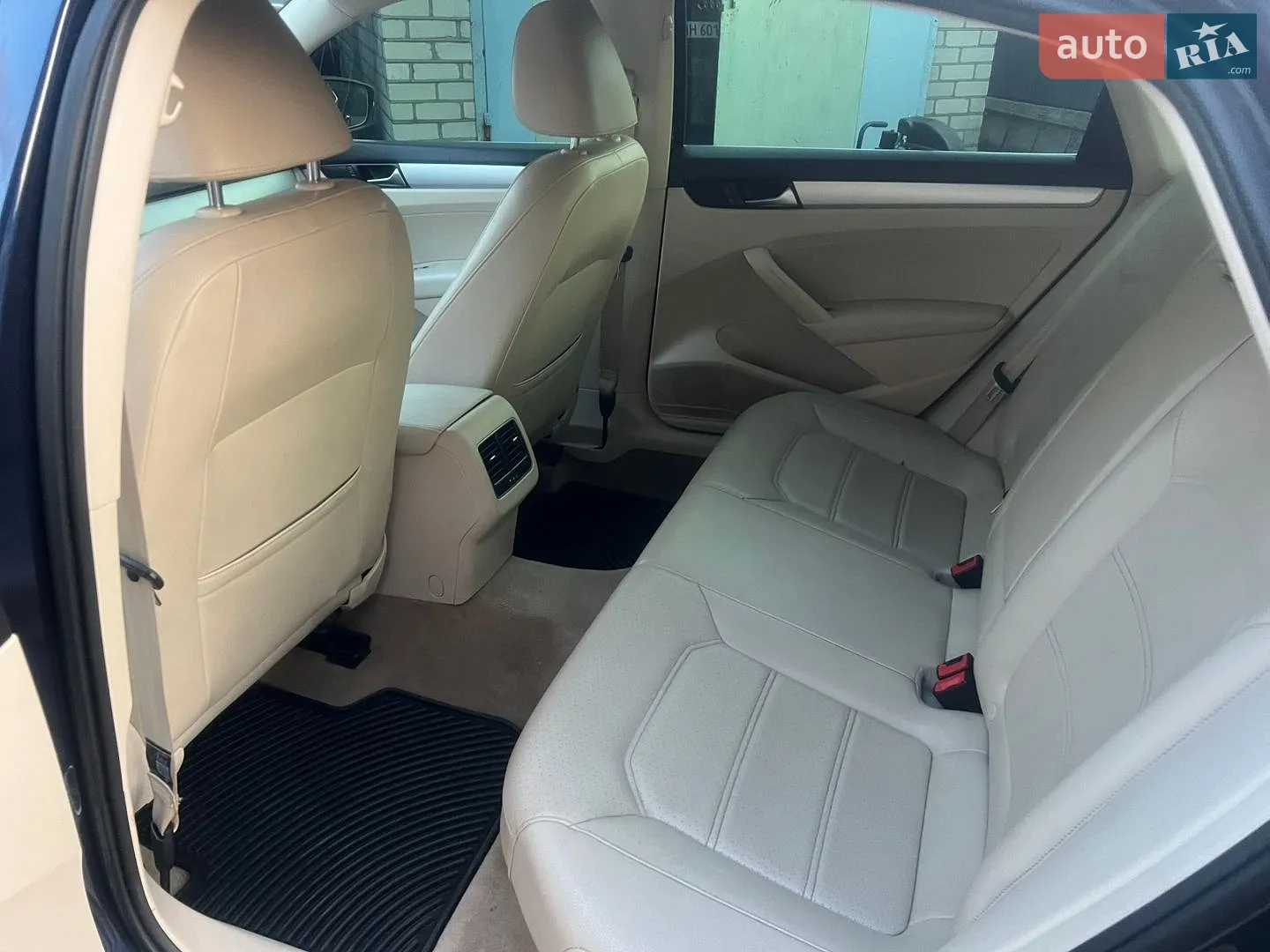 2013 Volkswagen Passat - мініатюра 18