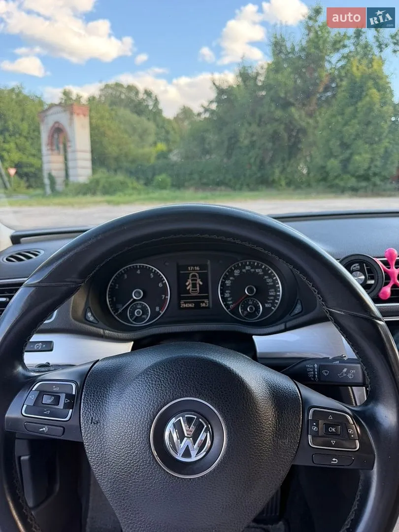 2012 Volkswagen Passat - мініатюра 17