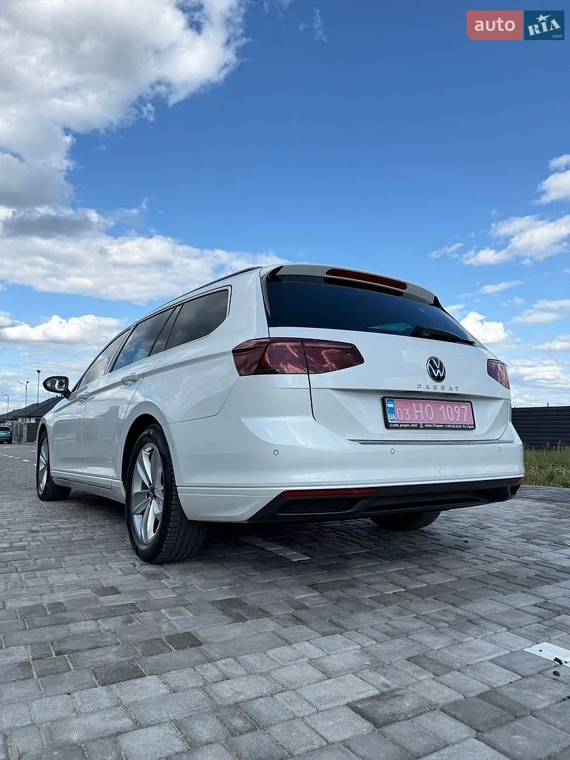 2022 Volkswagen Passat - мініатюра 12