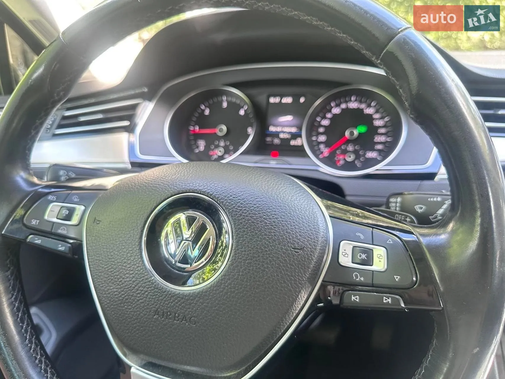 2015 Volkswagen Passat - мініатюра 35